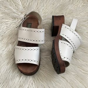 Maine Woods Heel Sandals
